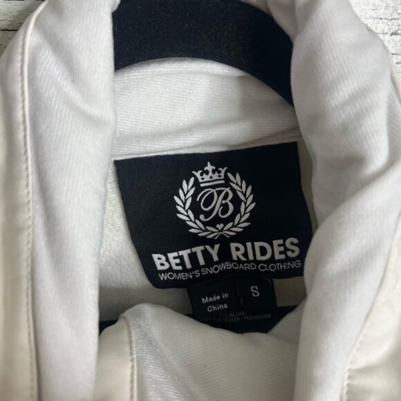 Betty Rides Snowboard Ski Jacket Barbie white small S Outdoorsy - Picture 4 of 7
